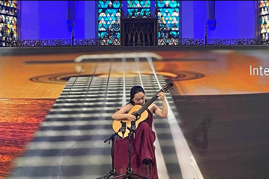 Konzert in der Obersten Stadtkirche Iserlohn mit Kanihi Yamashita 2024. Konzert in der Obersten Stadtkirche Iserlohn