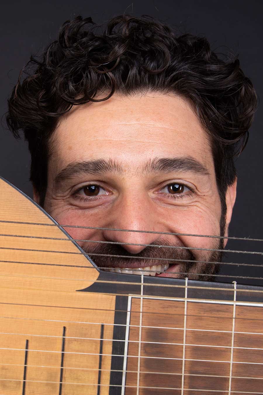 Simone Vallerotonda Simone Vallerotonda - Guitar-Festival Iserlohn 2025