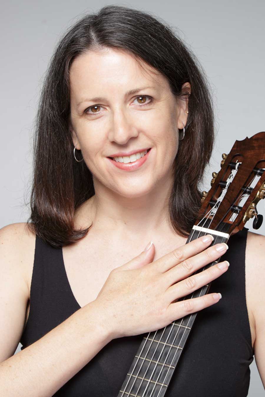 Danielle Cumming Danielle Cumming - Guitar-Festival Iserlohn 2027