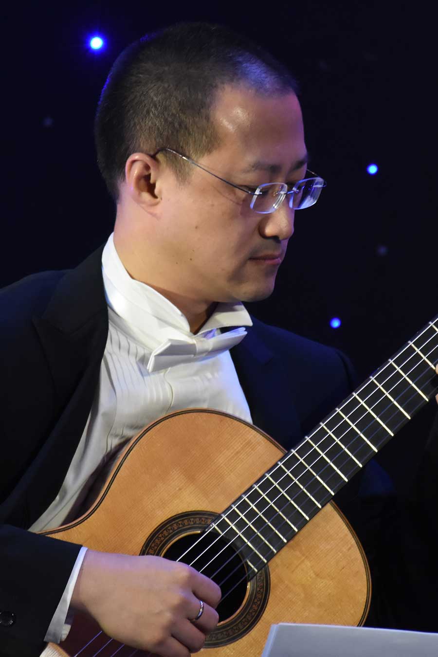 He Qing He Qing - Guitar-Festival Iserlohn 2027